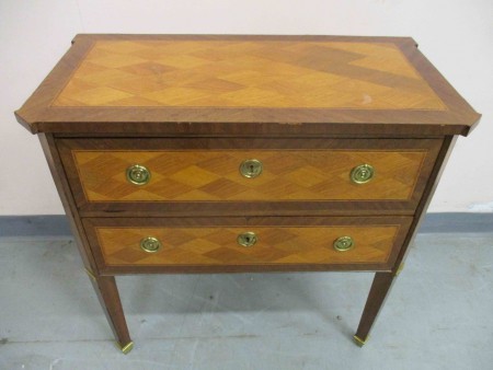 2482 - Komoda gustaviansky styl vykladana 1950  72 x 31 cm  V - 71 cm   -  PRODANO